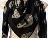 The new fashion chiffon skull scarf, classic black bud silk scarves, shawls, soft and comfortable multi-functional women accessories