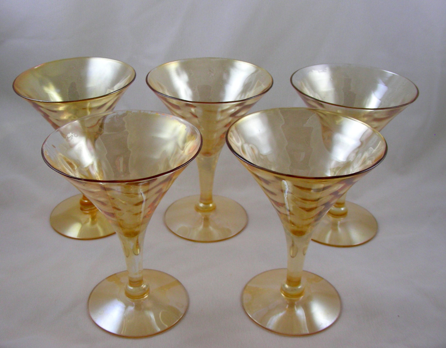 Amber Yellow Iridescent Champagne Wine Glasses - Five