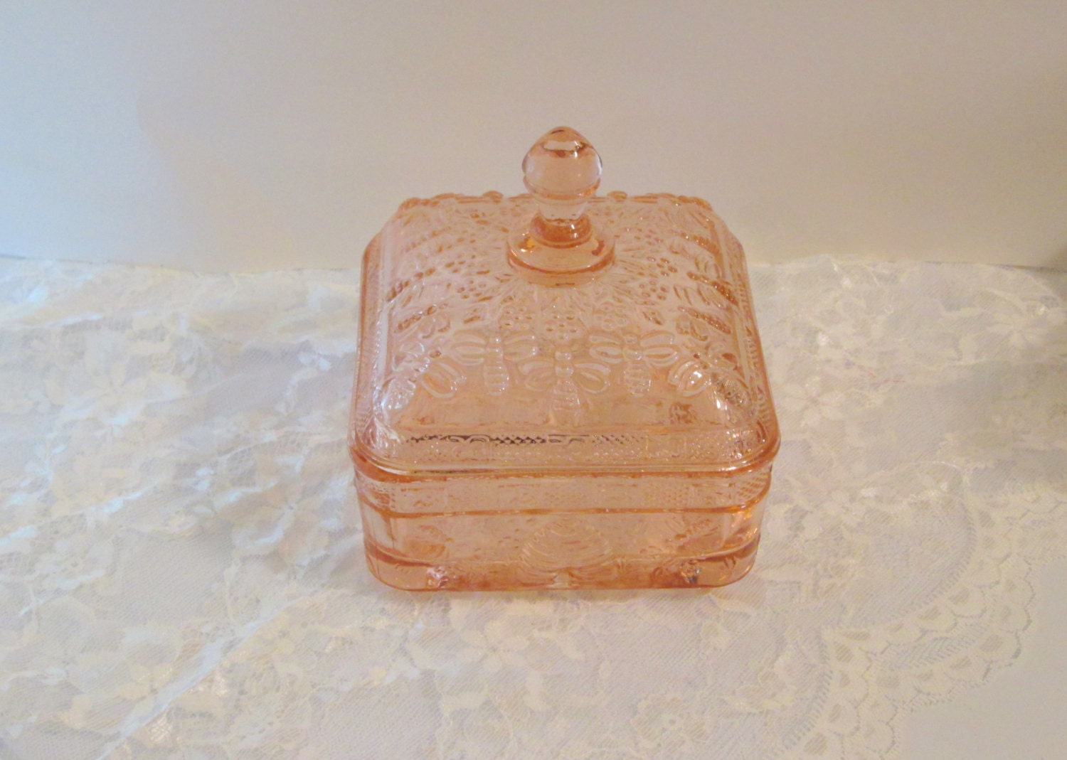 Vintage 1980s Tiara Pink Honey, Candy Dish or Vanity Dish, Pressed Glass with Bee Design