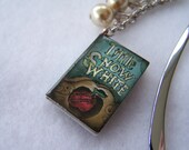 Green and Champagne Little Snow White Beaded Bookmark with Book Charm - Handmade Bookmark - Ready to Ship
