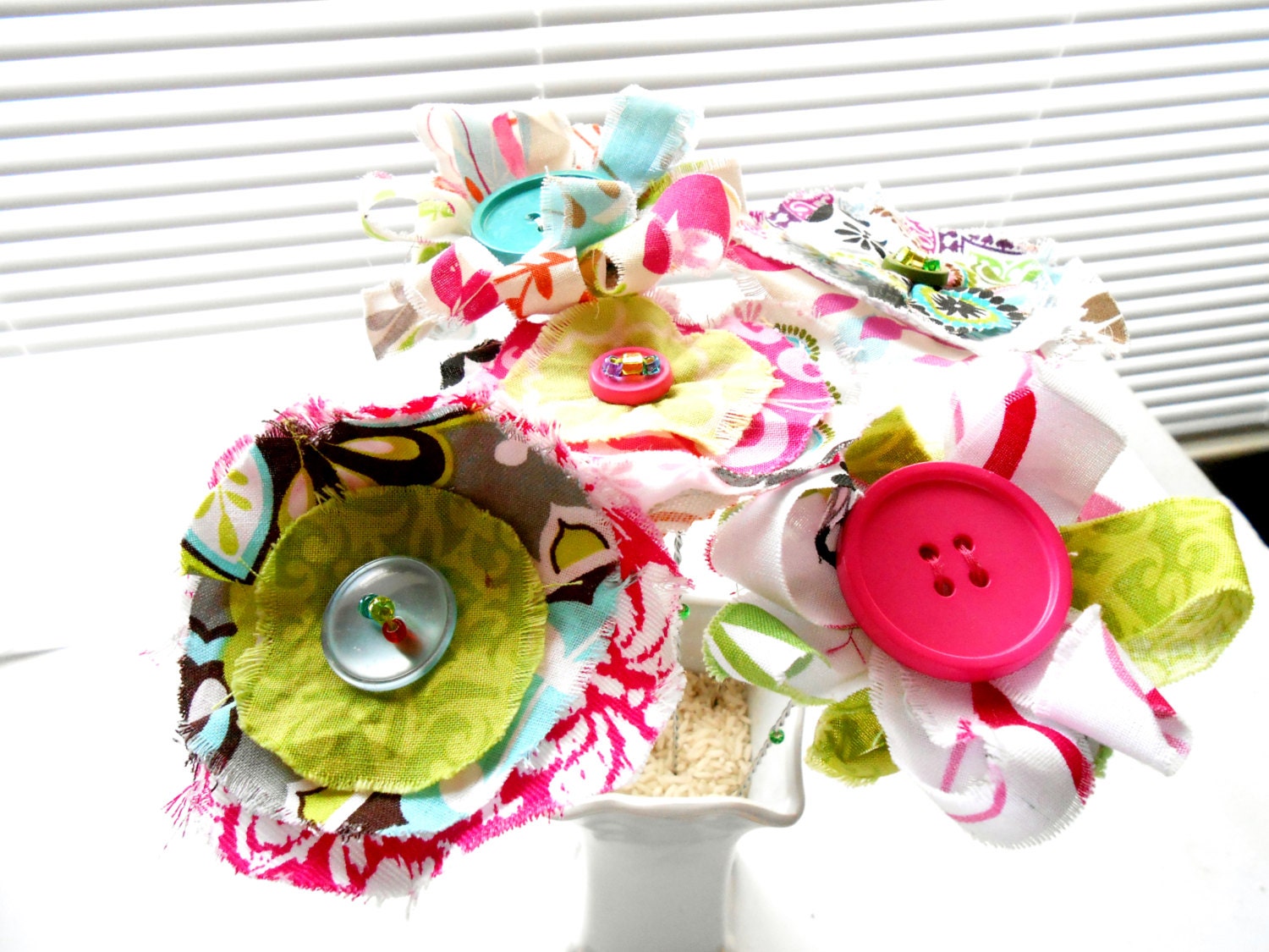 Fabric Bouquet, Spring Fabric Flowers, Button Floral Arrangement Bouquet, Mother's Day Flowers ,Home Decor, Flower Centerpiece-5 stems