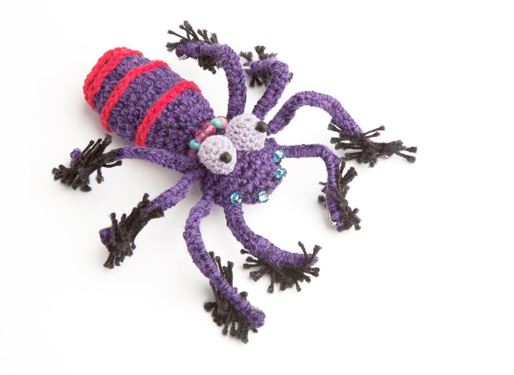 Crochet Tarantula Spider / Purple and red spider / Amigurumi / Collectors fun toy