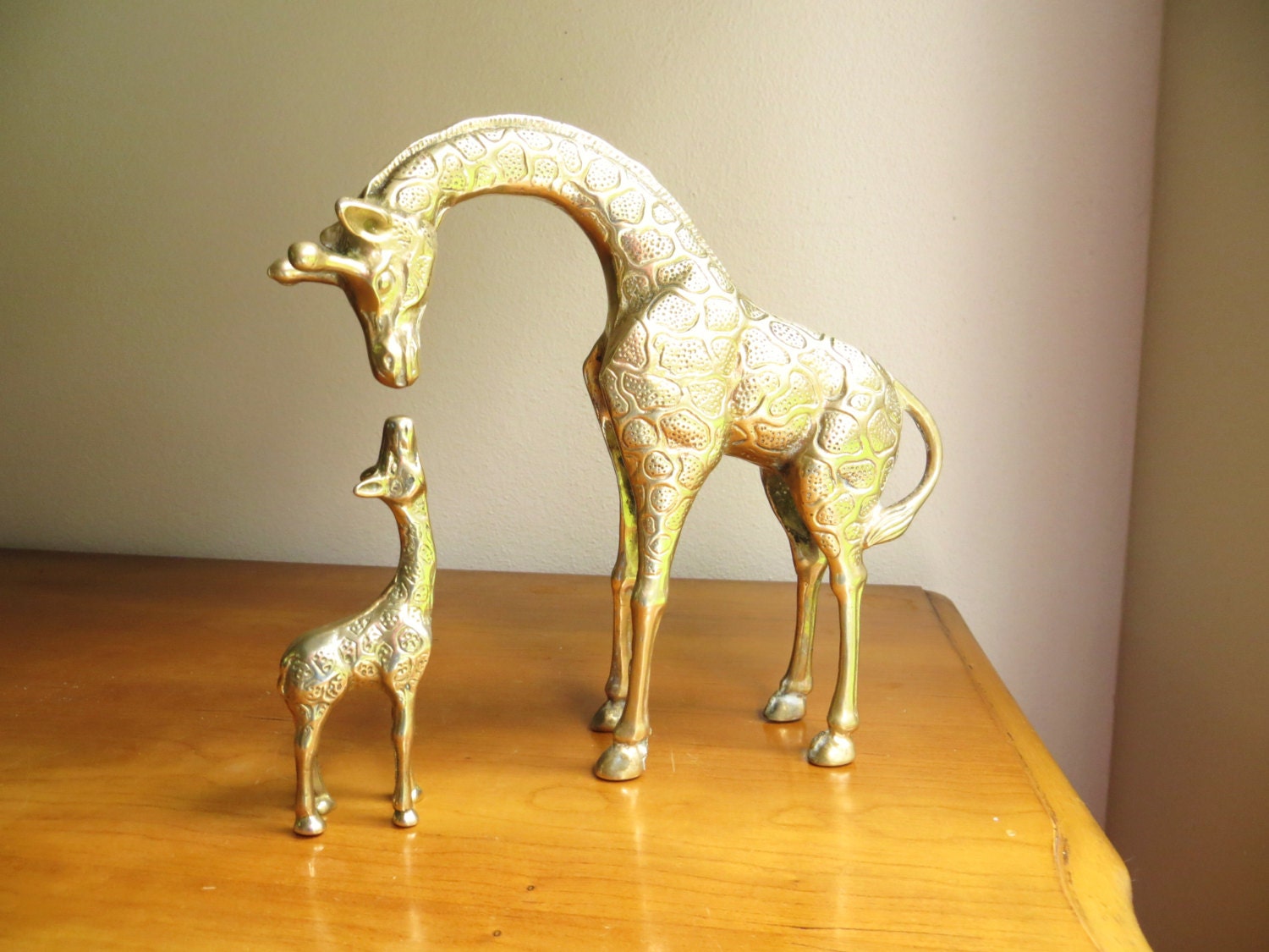 Vintage Brass Giraffe and Baby Giraffe Figurines, Mother and Baby Giraffe, Brass African Animal Statues, Pair