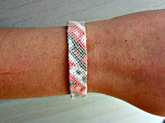 Zig-Zag Friendship Bracelet With Tiny Heart Charm, Arm Candy- Light Pink, Gray, White