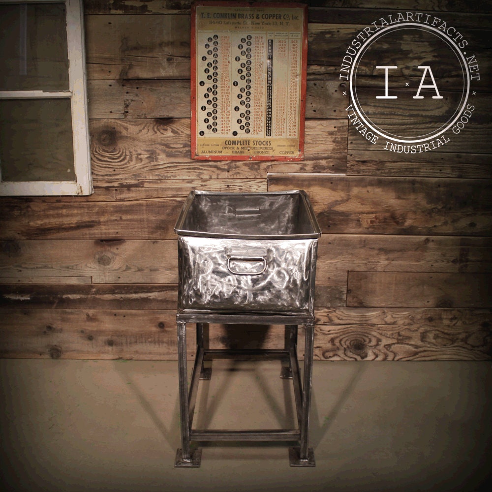 Vintage Industrial Metal Storage Bin Stand Table Planter Organizer Detachable Box Trunk Chest
