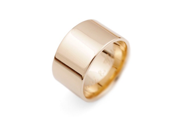 Wide Yellow Gold Wedding Band. Men's Ring. Simple Wide ring. Polished. Plain ring. Chunky ring. Big ring.