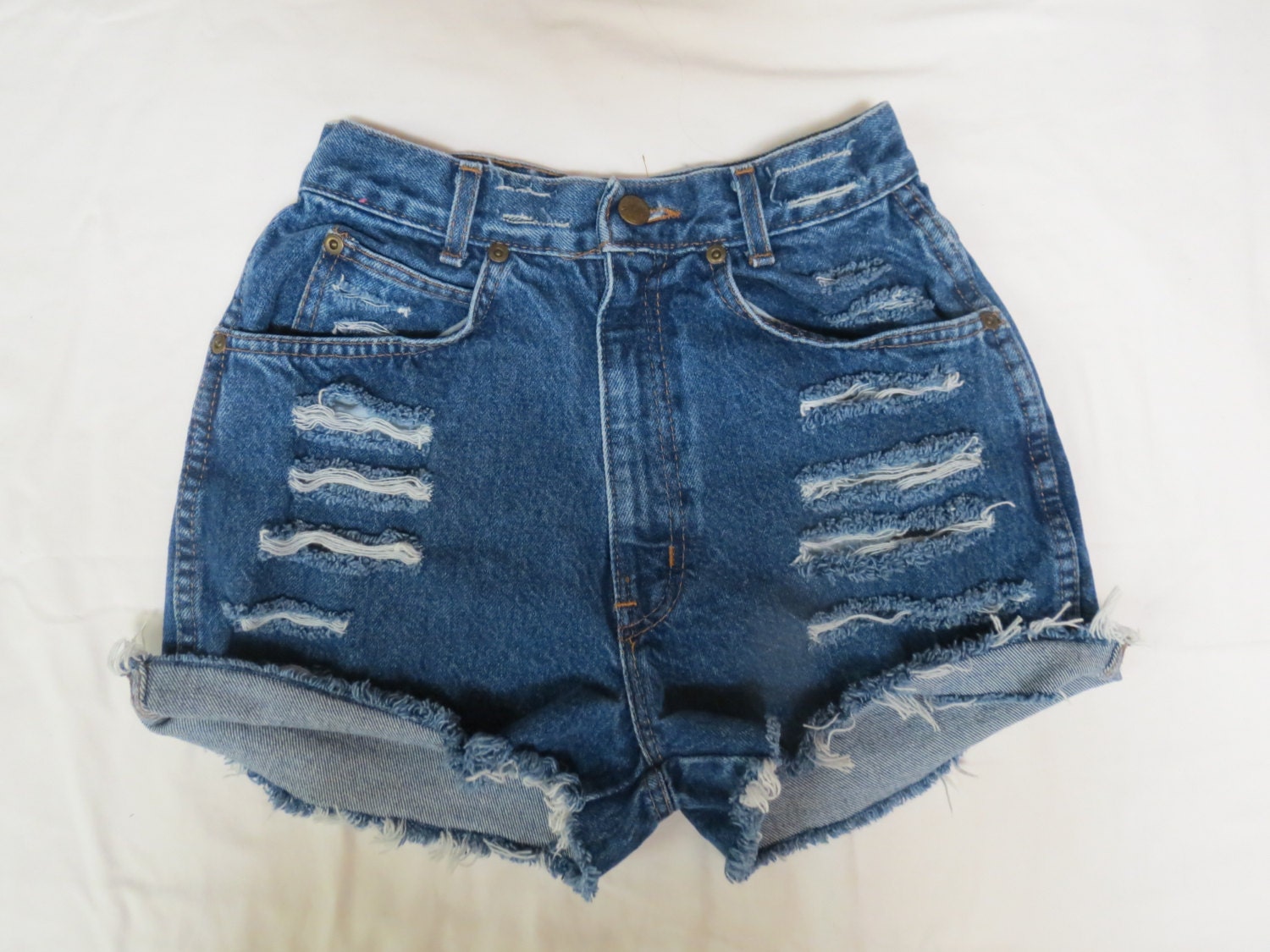 Super distressed floral pocket high waisted shorts