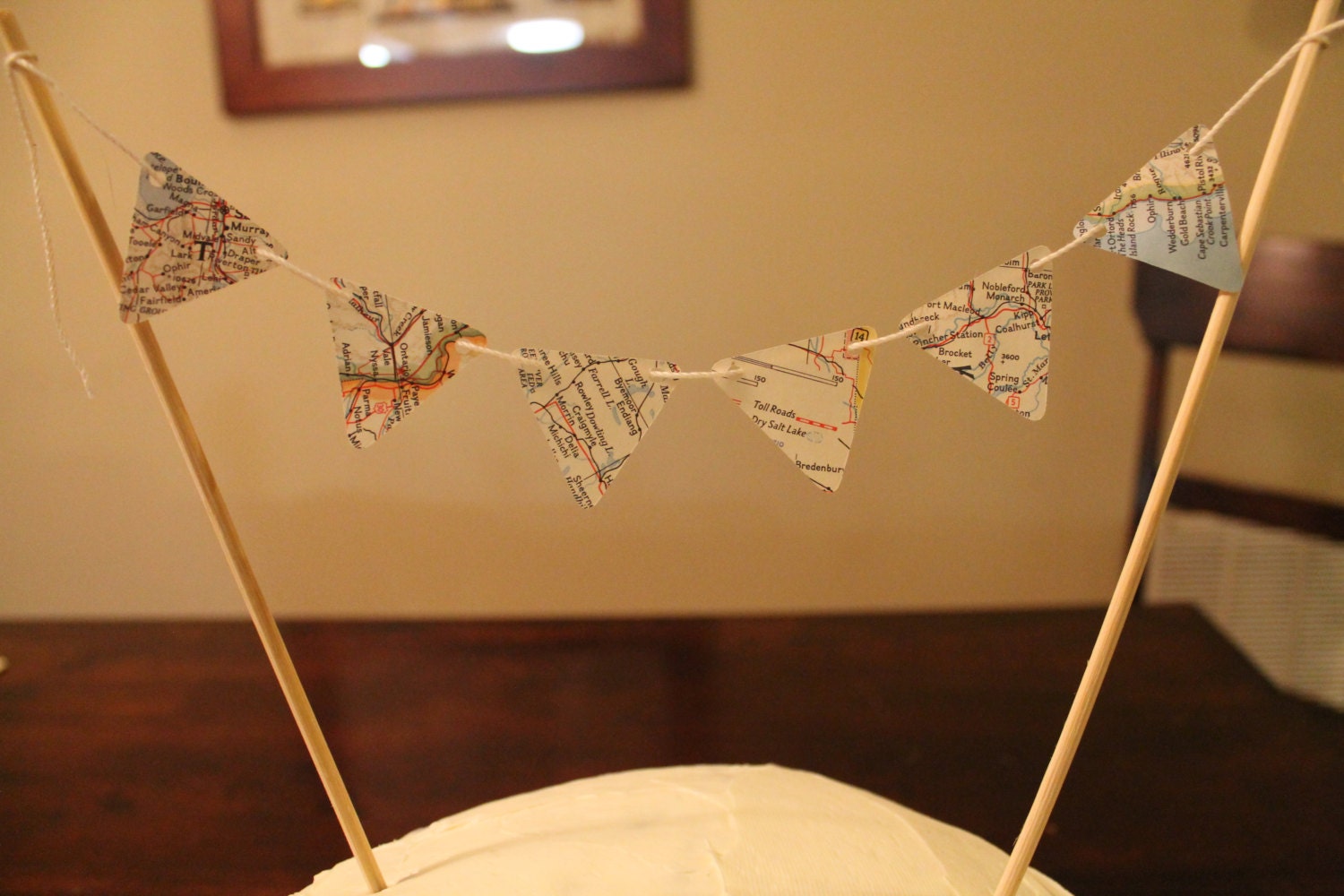 Travel Map Paper Cake Bunting