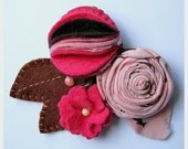 Handmade Felt Flower Brooch (Corsage)