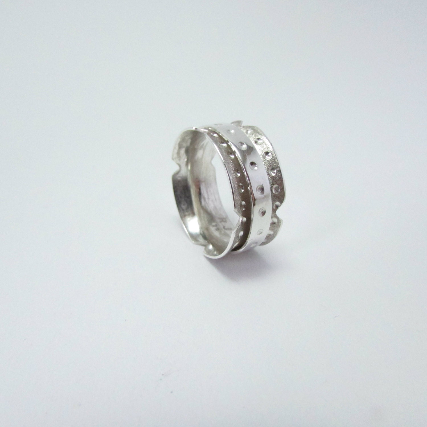 Sterling Silver Thumb Ring - Spinner Ring -  Anticlastic Band - Wide Band Ring - Thumb Ring - Modern Jewelry