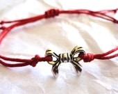 Friendship Bracelet - Bow Bracelet - Tiny bow Bracelet - Adjustable - Macrame knot