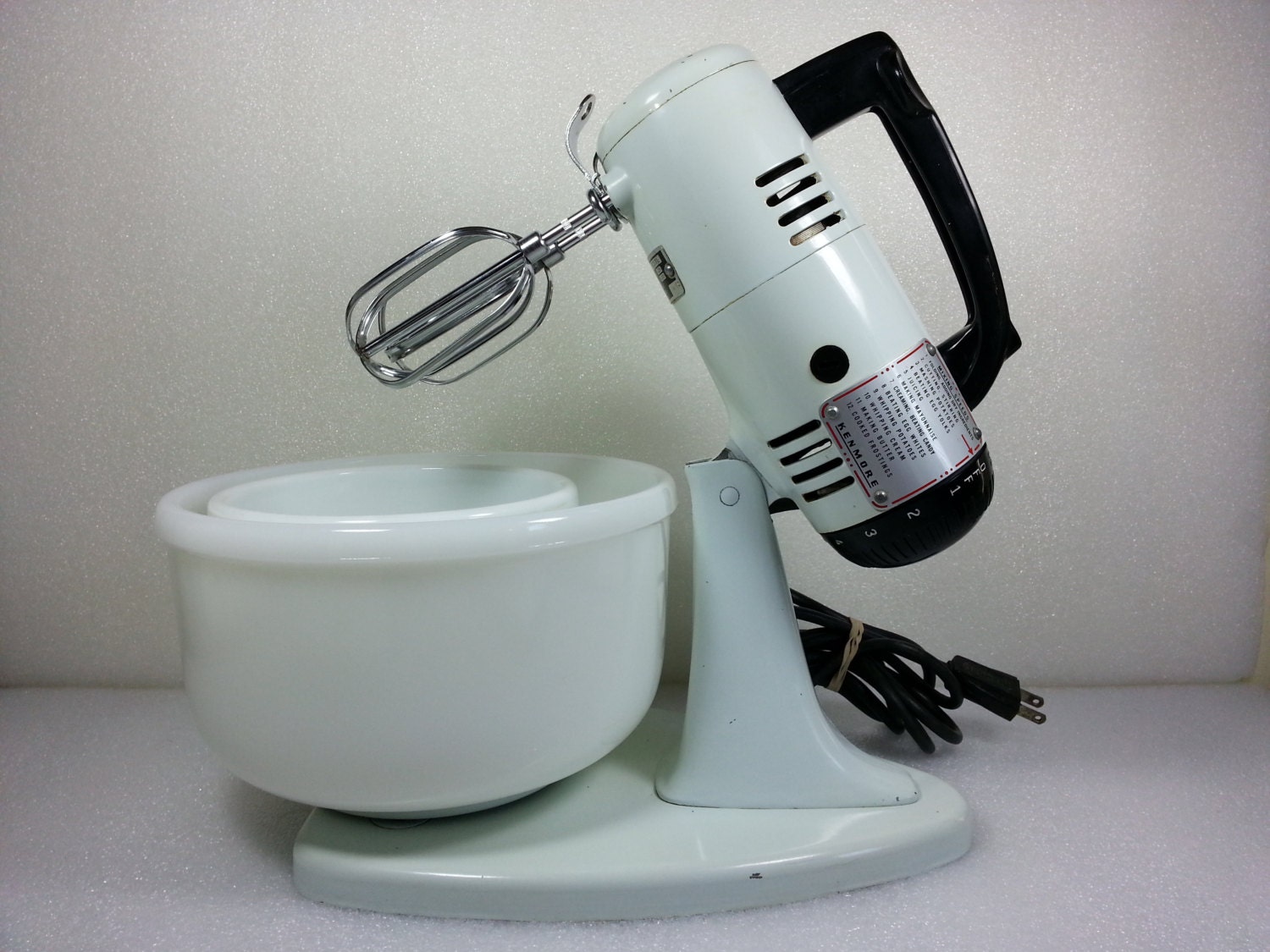 Vintage Kenmore sears roebuck & Co. 12 Speed Countertop - Stand Mixer