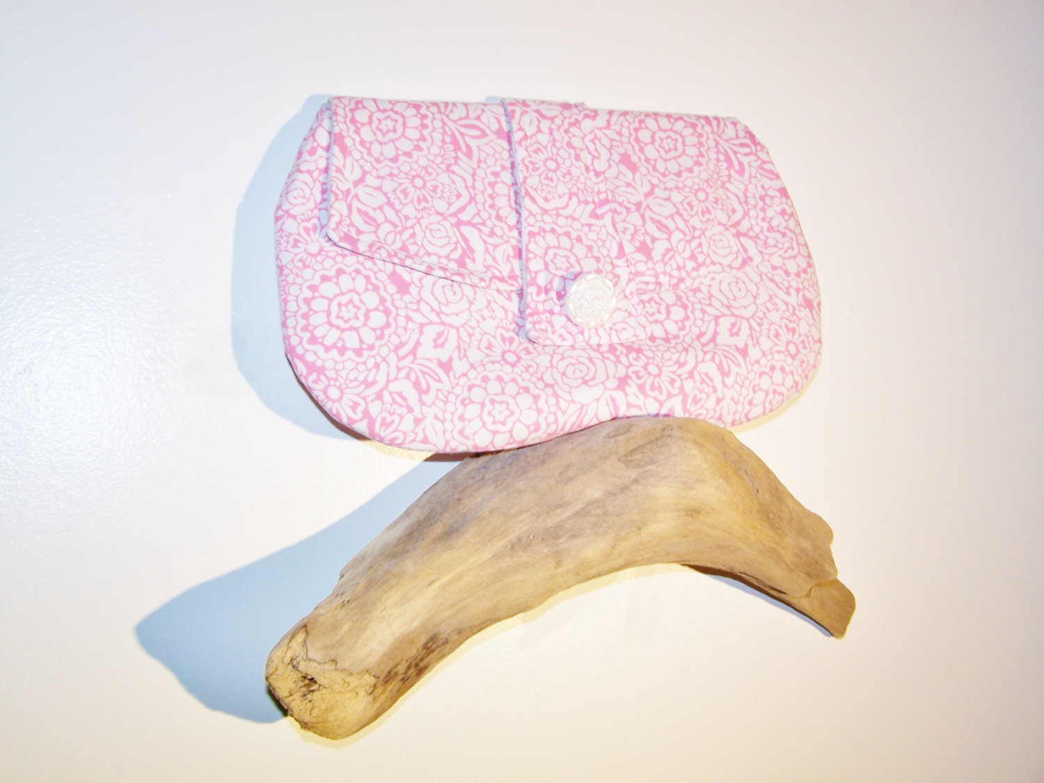 Pink and White Flower Clutch Purse
