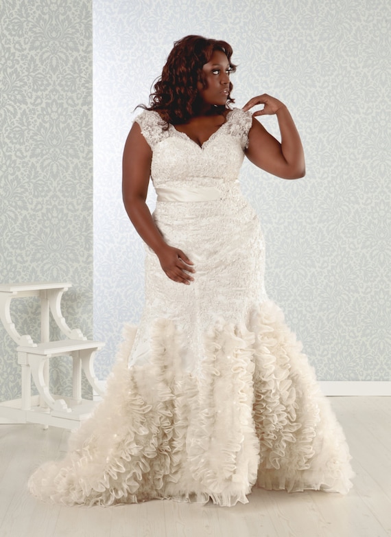 los angeles plus size wedding dresses