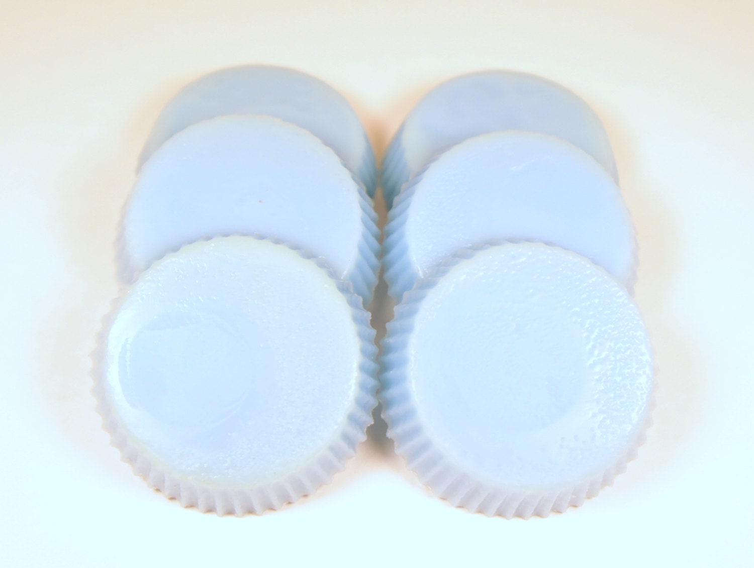 6 Pack Sunwashed Linen Scented Large Round Candle Tarts, Hand-poured, Blended Paraffin Wax, Spring/Easter Gift