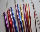 SUPER SALE - Instant Collection Destash Set of 12 Crochet Hooks Bright and Colorful Aluminum Sizes 2-8 mm with 1/2 Sizes