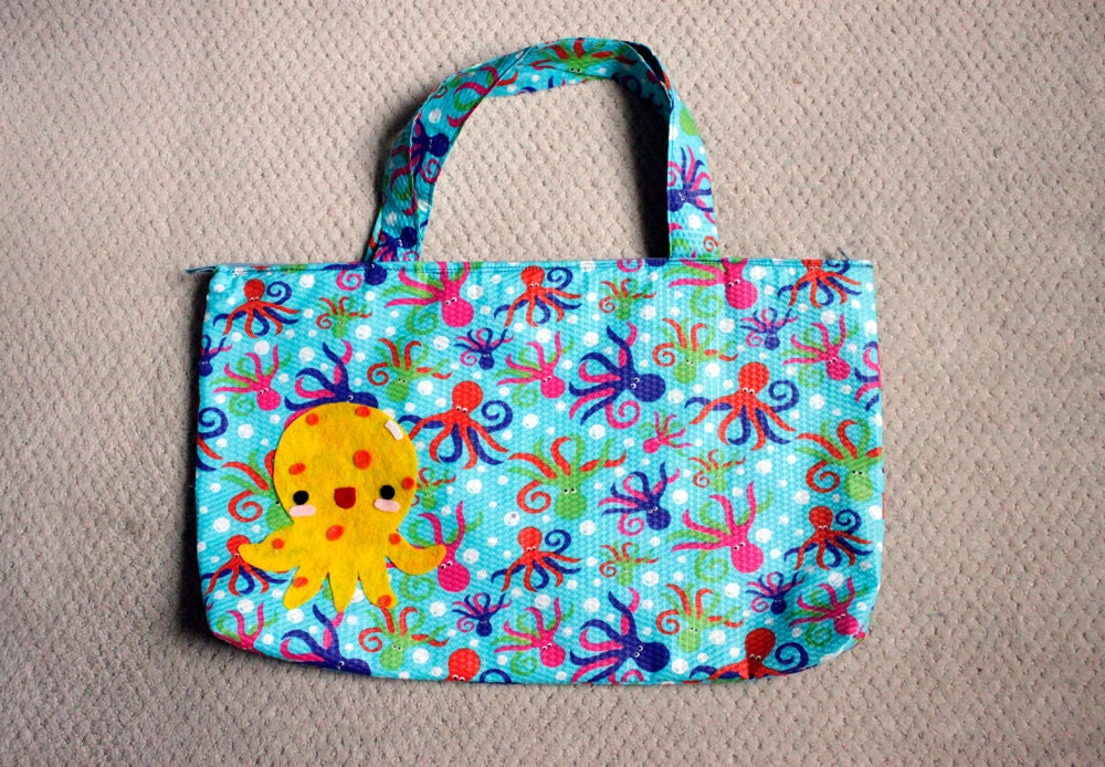 Colorful Nautical Octopus Underwater Print Spring and Summer Large Beach Bag Shoulder Bag Purse