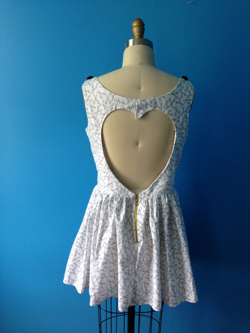 Kawaii Gyaru Black & White Scissor Print Heart Cutout Back Sleeveless Mini Dress