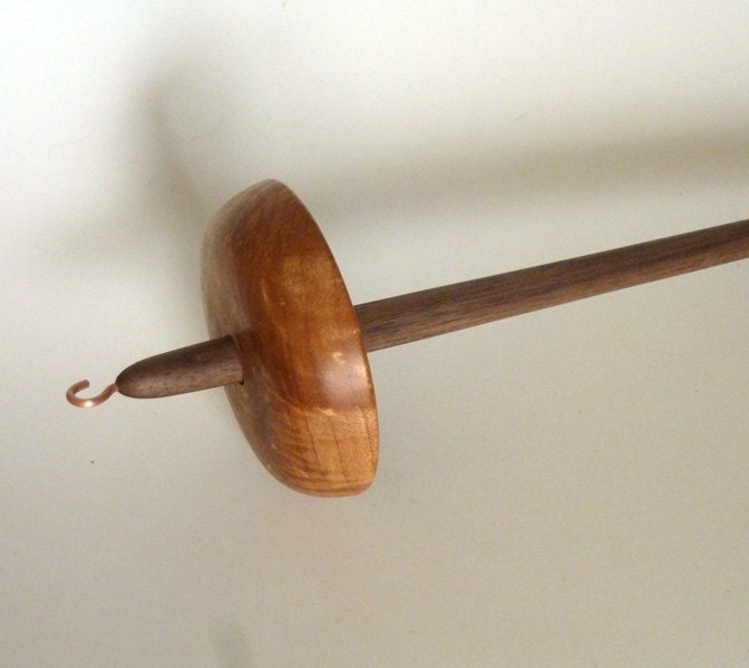 Removable whorl drop spindle for hand spinning