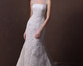 Fit and flare Ivory lace applique vintage wdding dress, Mermaid wedding gown with removable train