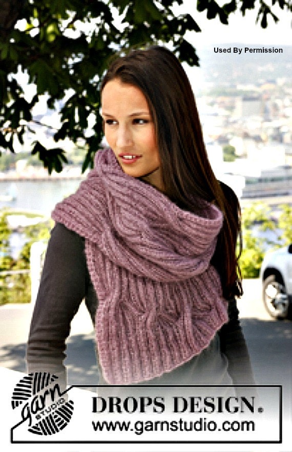 Silky Cable Scarf