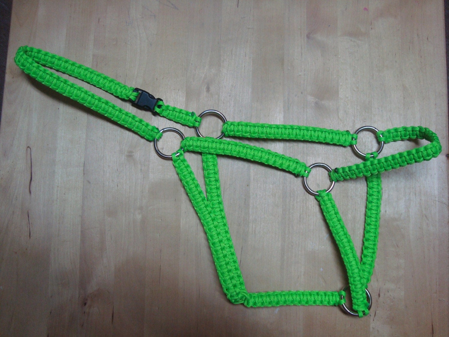 Items similar to paracord horse halter on Etsy