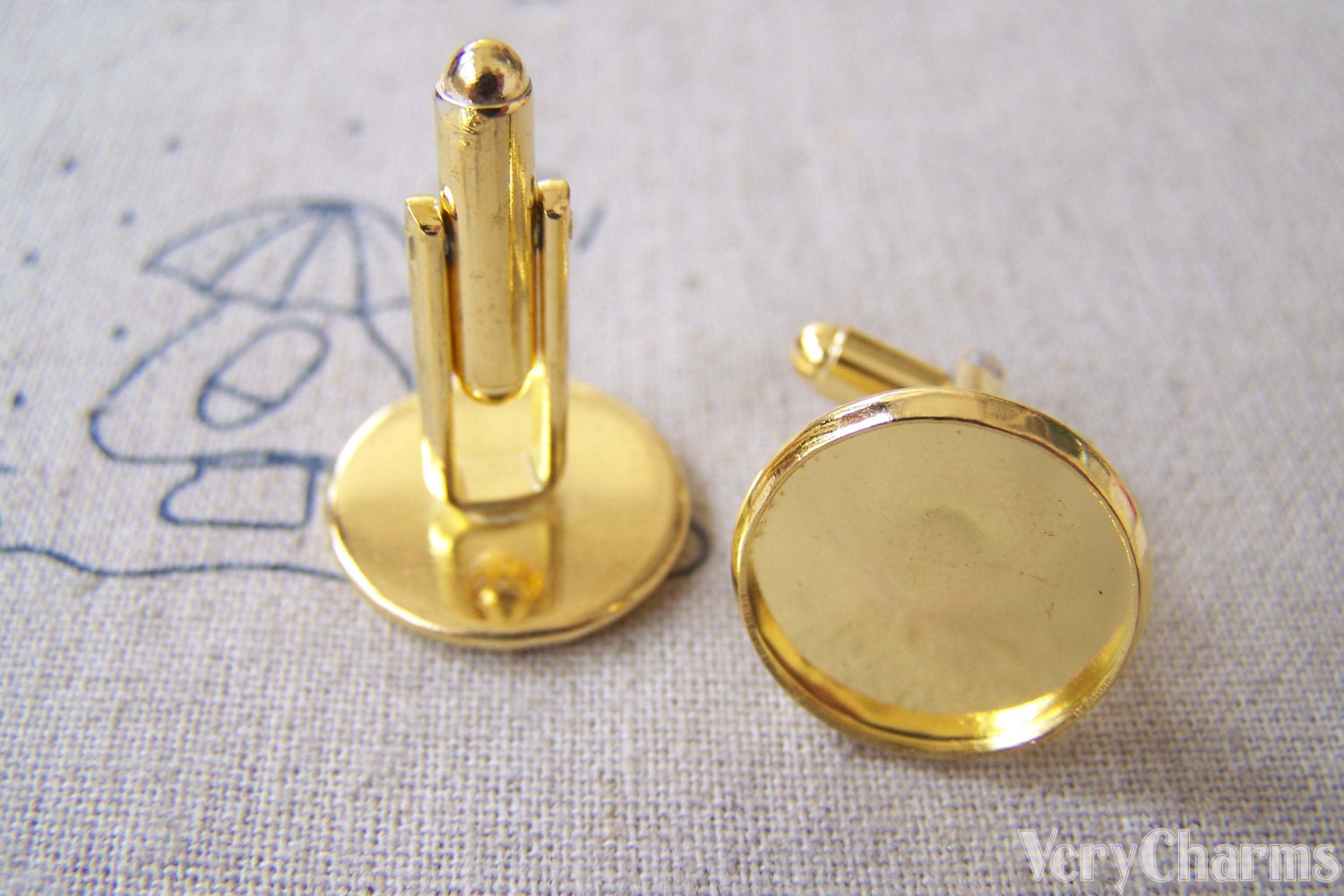 10 pcs of Gold Tone Brass Cuff Links Cufflinks With Round Bezel Setting Match 16mm Cameo  A561