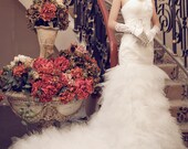 2013 Affordable mermaid wedding dress - Elegant organza bridal gown / luxurious beaded formal wedding gown with applique
