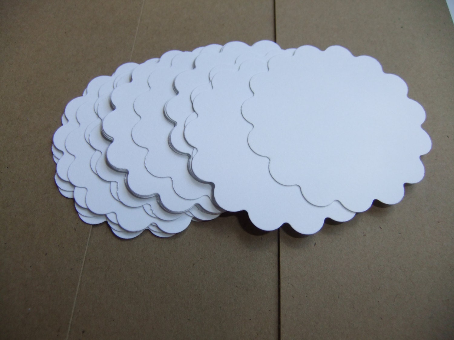 Scalloped White Gift Tag, Merchandise Tag, Party Favors, Wedding Favors- Blank- Set of 25