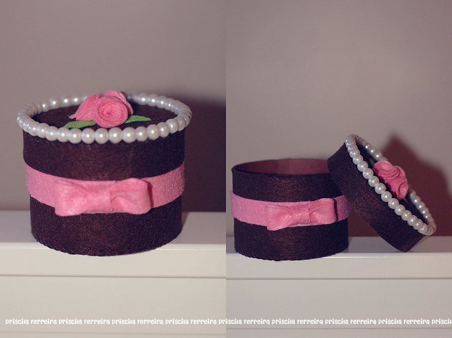 Cake Felt Box