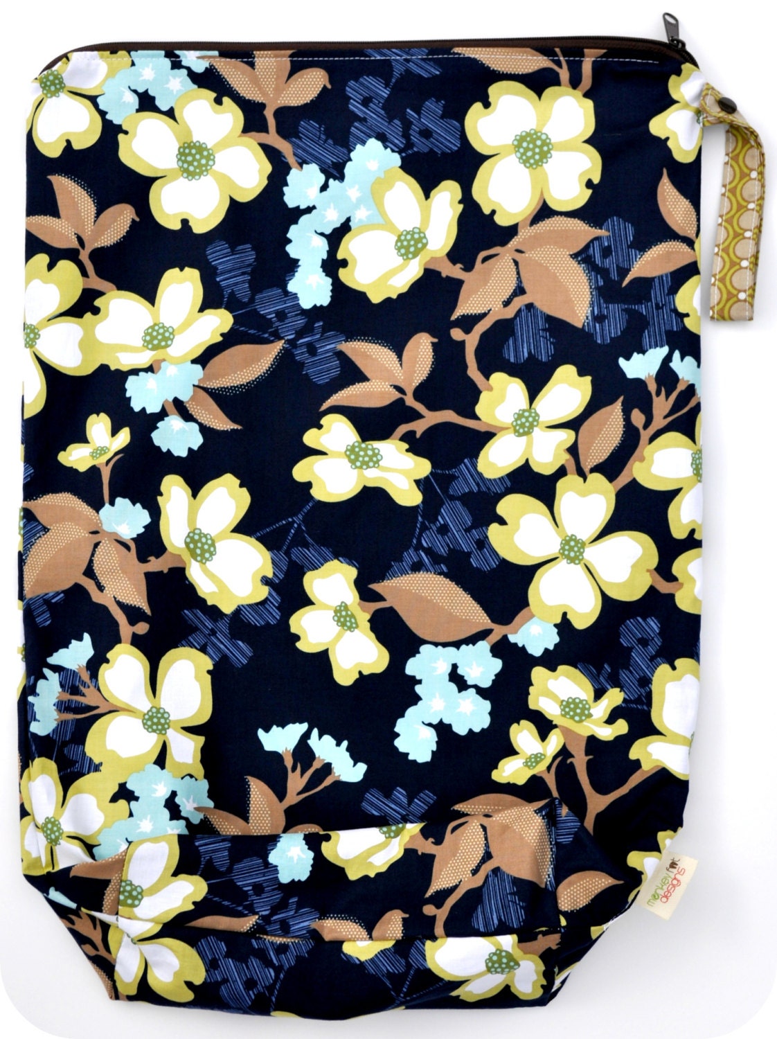 X-Large XL Wet bag Wetbag 16 X 22 x 6 / Swim / Diapers / Gym / Dogwood Bloom Fabric /  SEALED SEAMS and Snap Strap