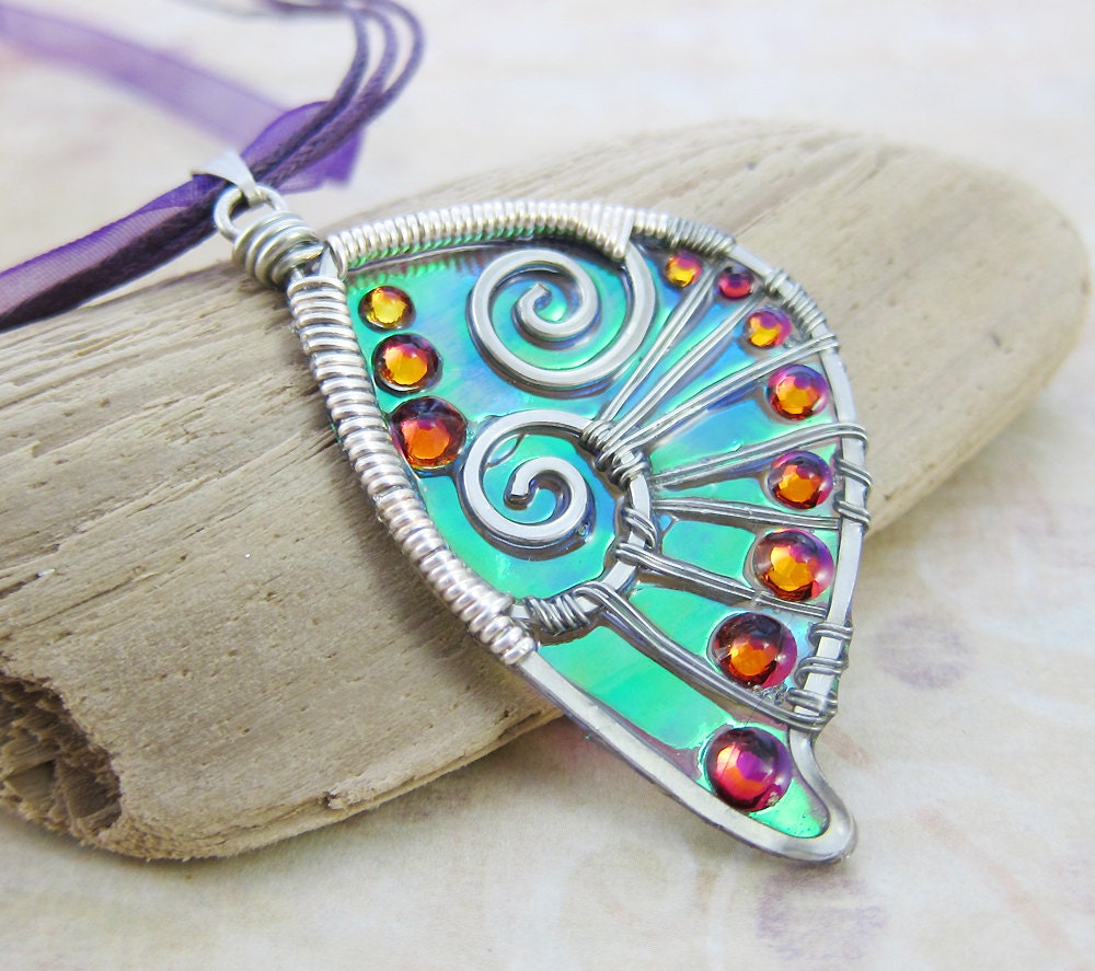 Sihaya Designs Faery Wing Necklace - The Elf Queen - Iridescent Fairy Wing Jewelry