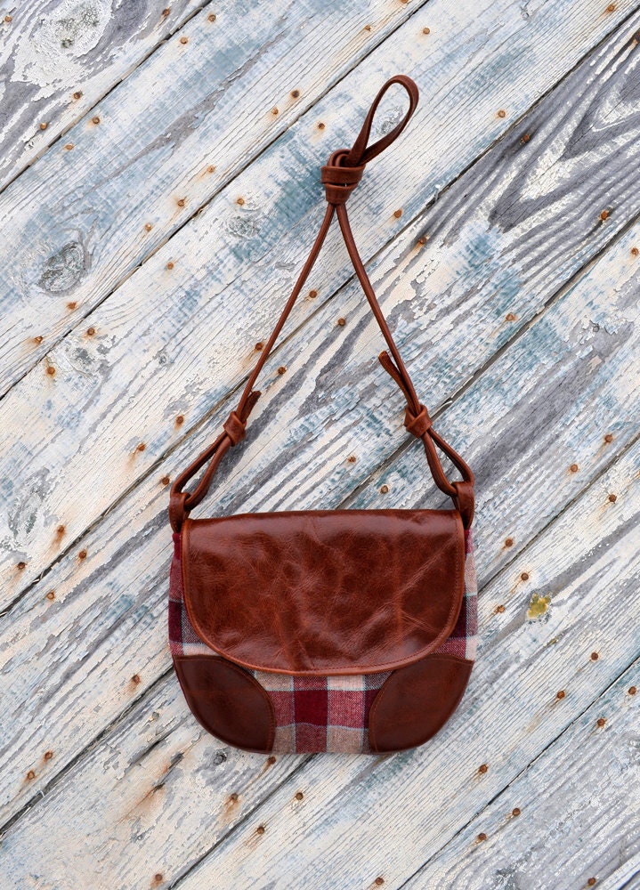 Satchel Purse - Leather and vintage wool - Mini Donovan