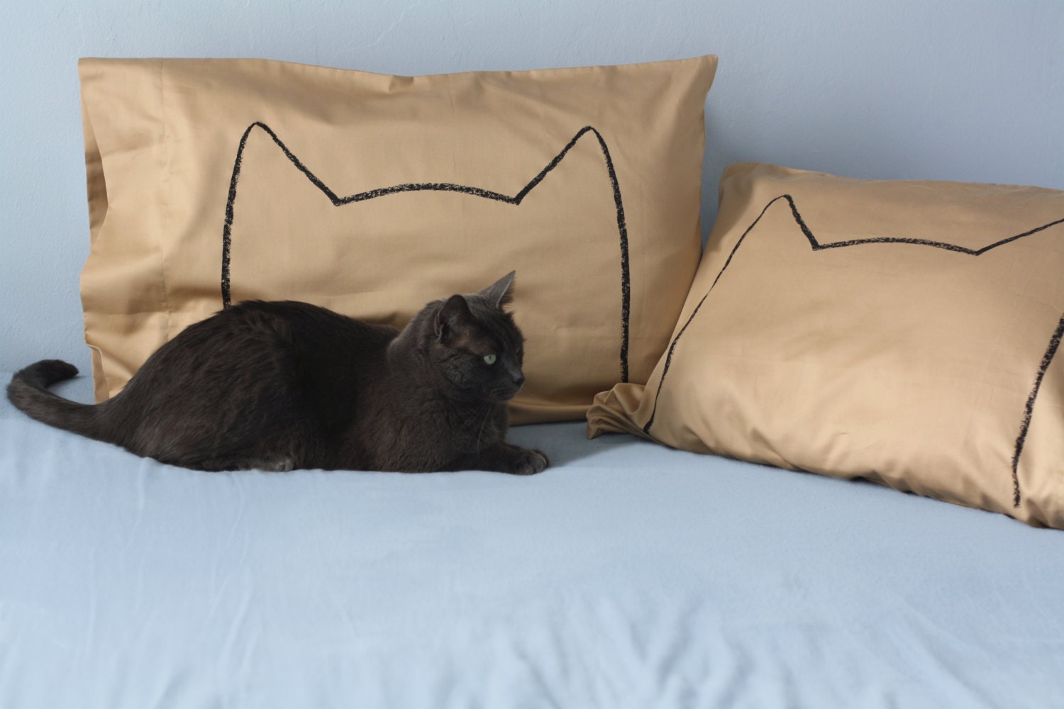 Mocha Brown Cat Nap Pillow case Set : 300TC, Queen bedding / home decor, gift for couples, minimalist decor, kitten, pet lover