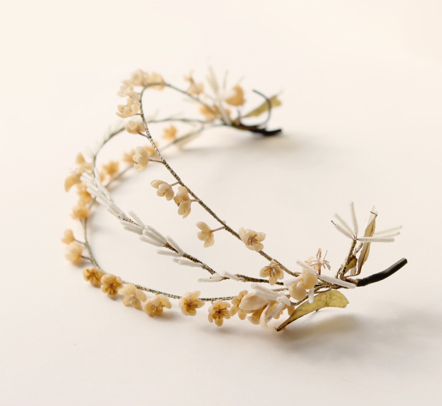 Vintage wax flower bridal headpiece, 1920s or 1930s wedding hair accessory, vintage bridal crown