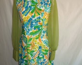 Vintage 1960s Groovy Green Floral Maxi Dress size S M