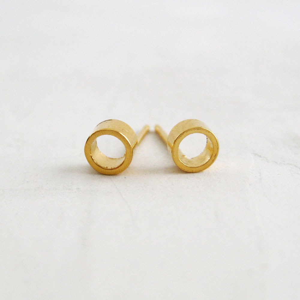 Circle Posts 18K Gold Vermeil