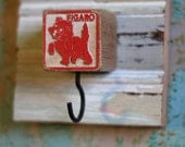 Vintage Disney Figaro Block Hook Rack