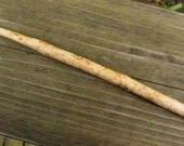 Hand Carved Crochet Hook - Beautiful natural etched slim size I