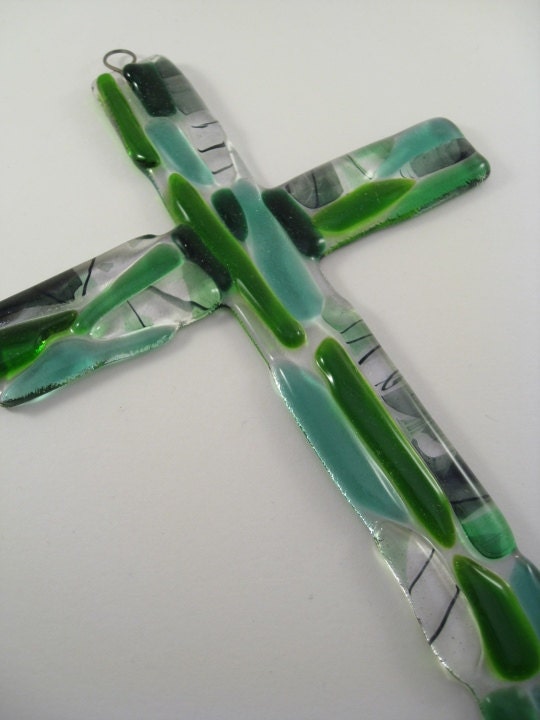 Cross Fused Glass Wall Décor Window Suncatcher Green