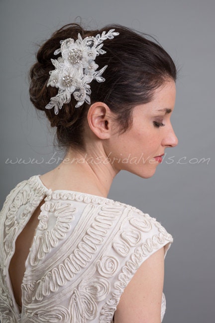 Light Ivory Lace Hair Clip, Bridal Hair Comb, Wedding Lace Headband, Birdcage Fascinator - LaSandra