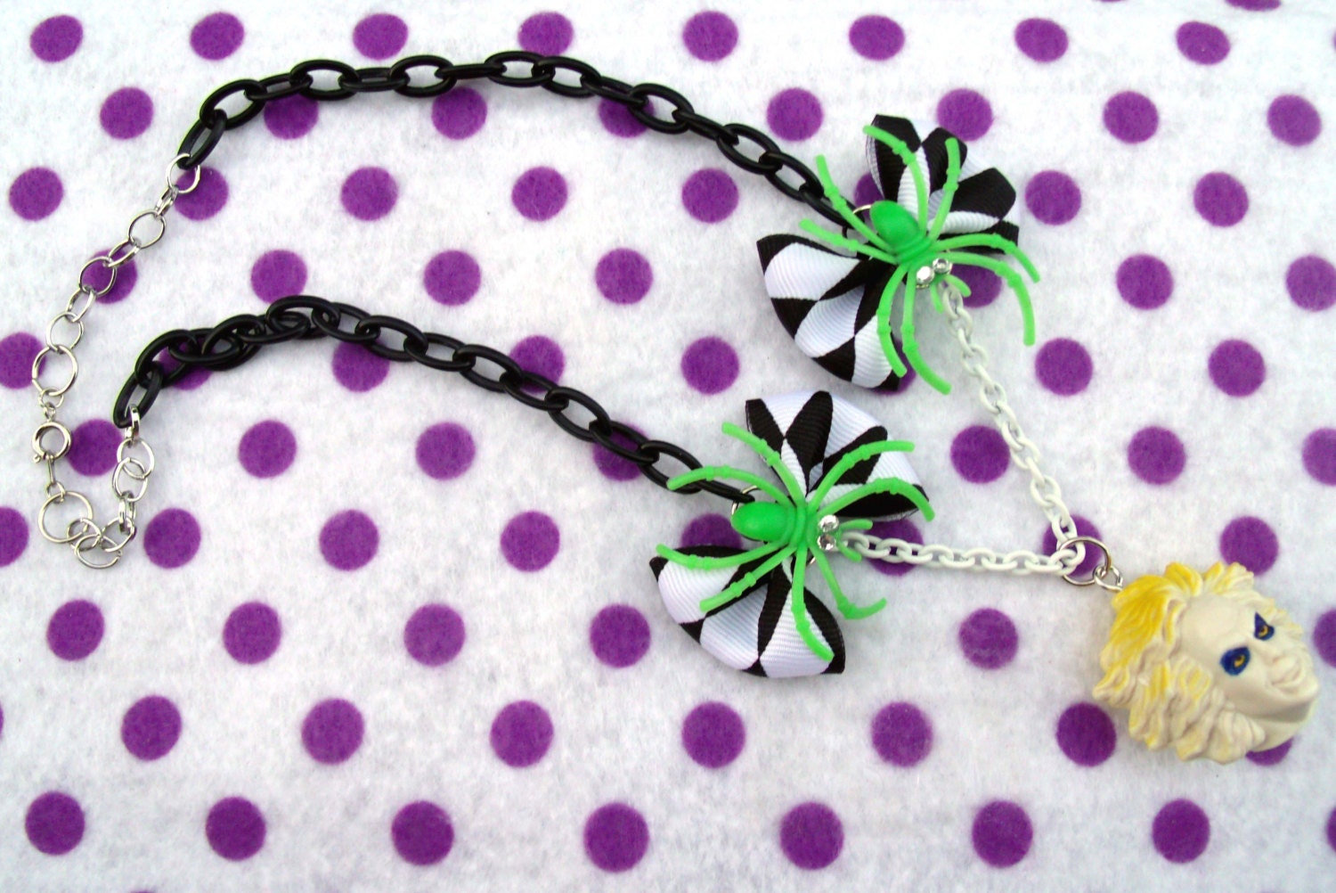 Spooky Beetlejuice Spider Necklace
