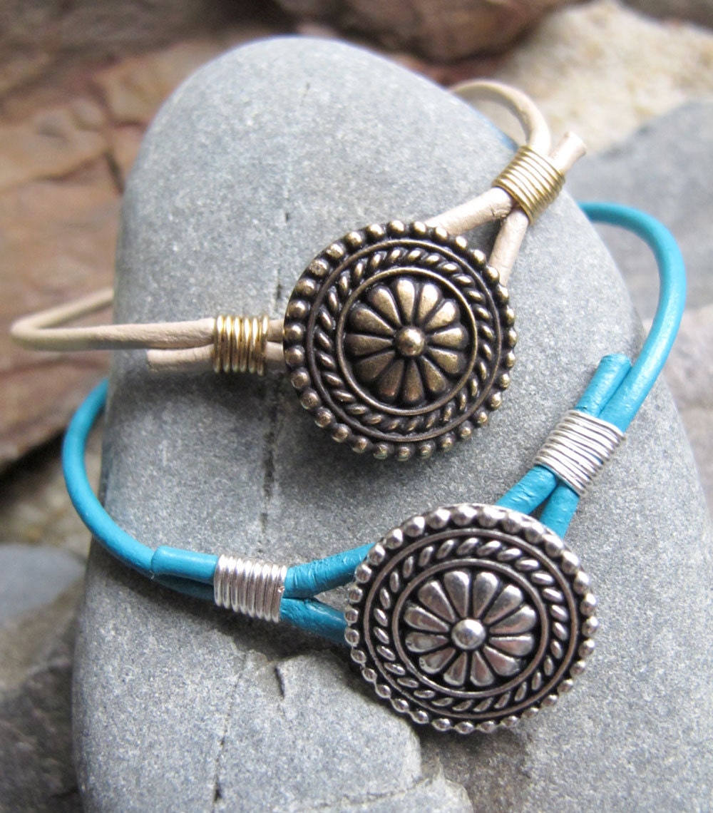 Leather Button Bracelet - One - Brass or Pewter, Turquoise Leather or Beige Leather Handmade in Maine