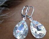 Vintage Bridal Earrings Bridesmaid Gifts Silver Earrings Crystal Jewelry Vintage Rhinestone Drop Earrings CAMBRIDGE Crystal