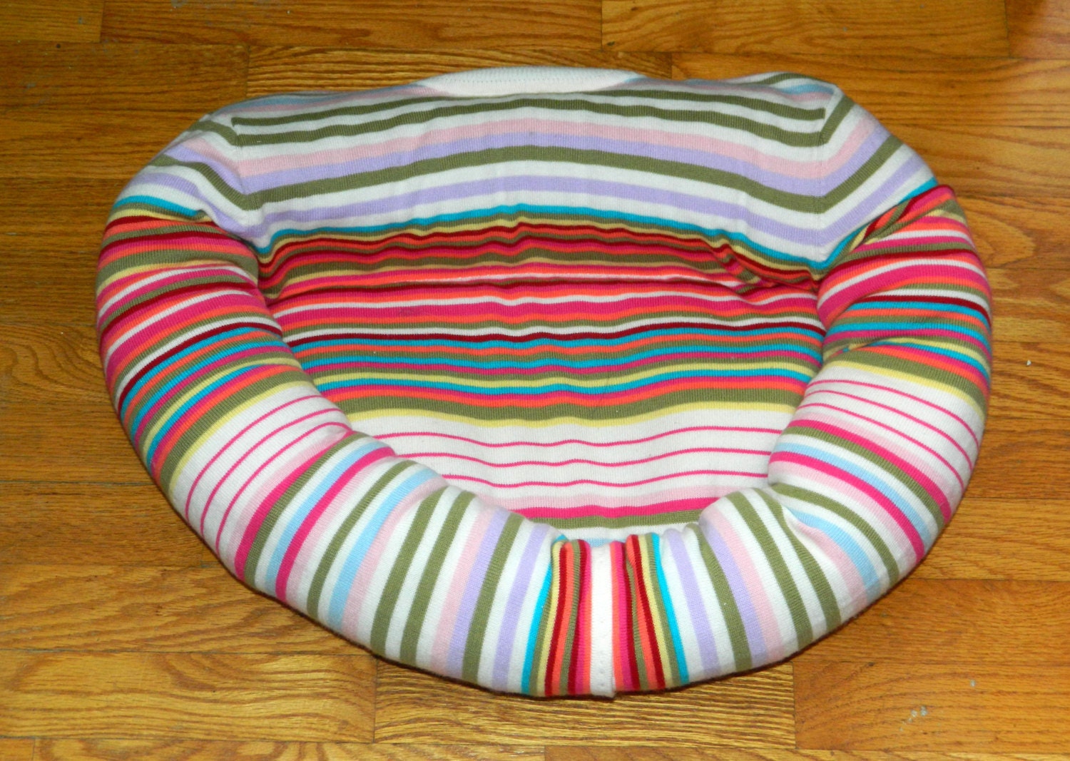 CAT Bed DOG Bed Pet BED Handmade Upcycled Sweater Nest  CrabbyCats, Crabby Cats 006-Fiesta Stripes