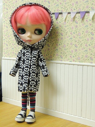 Skull  Hoodie for Blythe