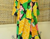 Vintage 70's Mod Bold Floral Print Silky Nylon Robe Caftan-Small