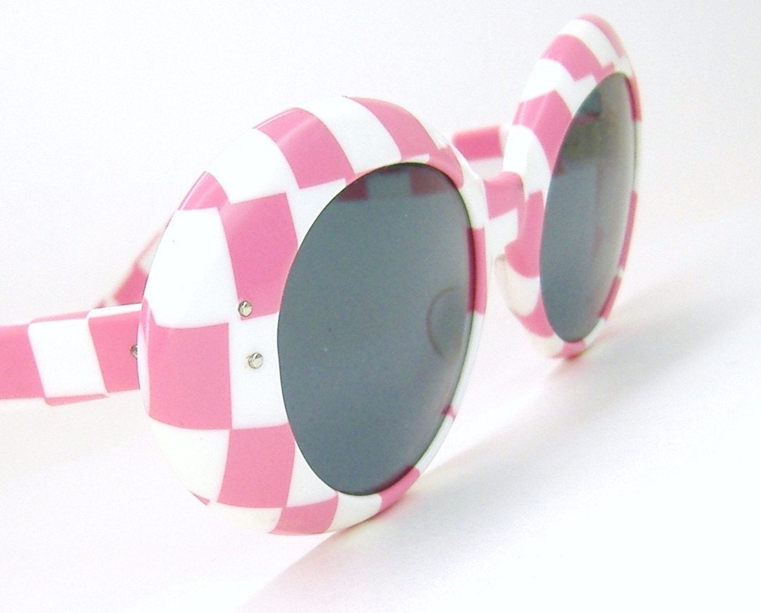 Vintage 60s Pink Checkered  Sunglasses Eyewear Sunglasses France