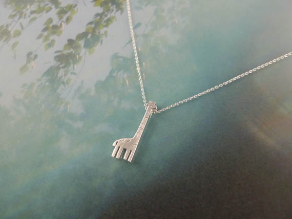 silver giraffe necklace