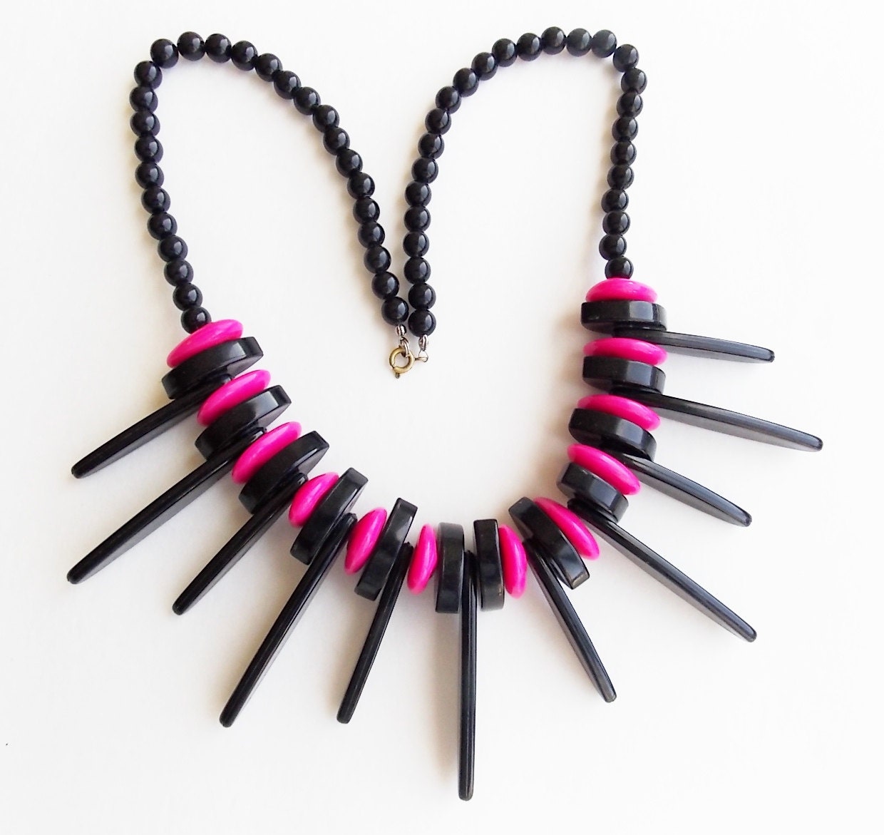 Spikes Necklace Pink and Black  lucite 1960s